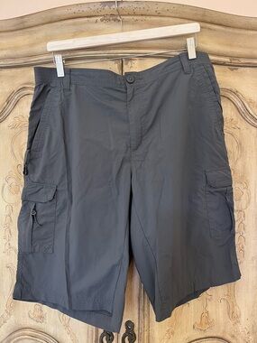 Columbia Hiking Utility Cargo Shorts - Charcoal